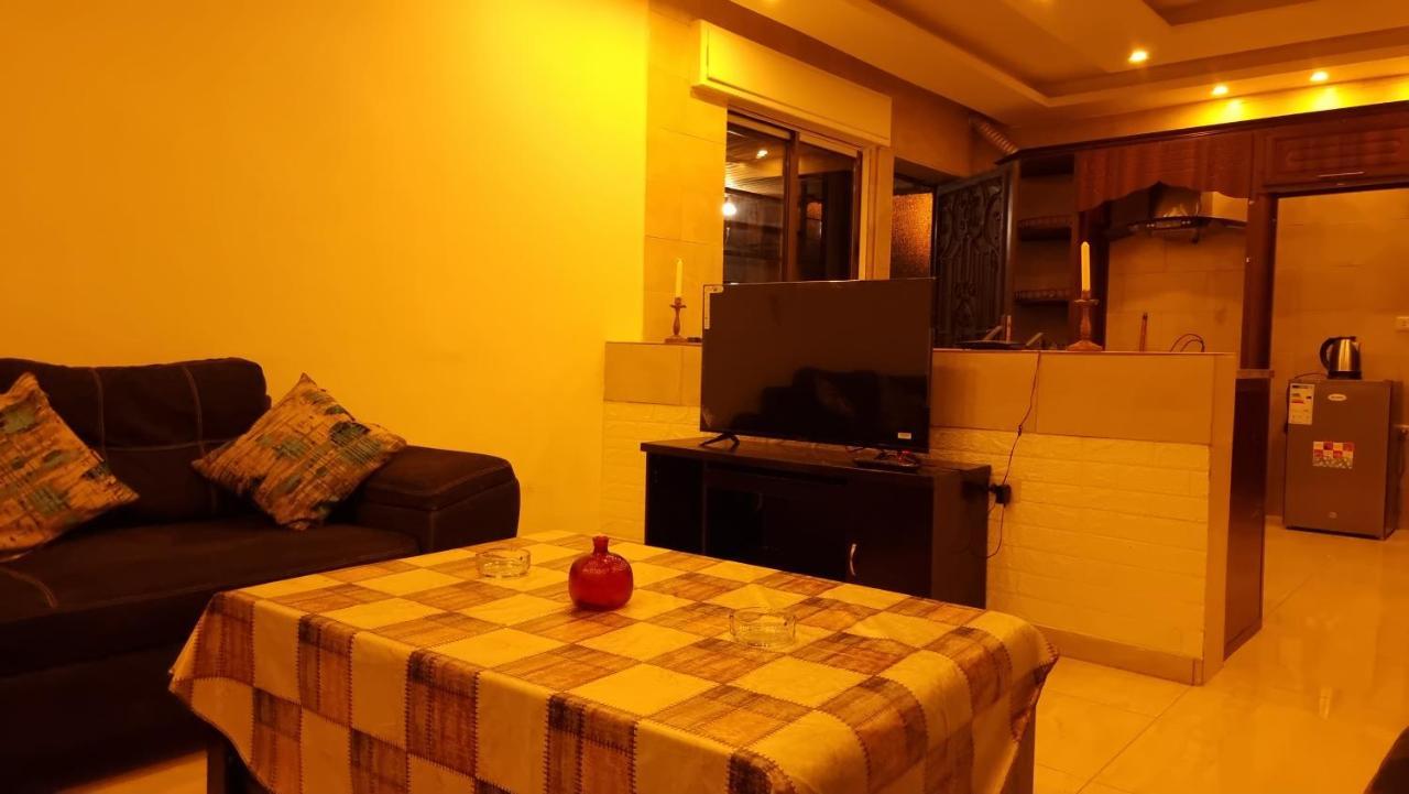 Sbatin Madba Apartamento Madaba Exterior foto